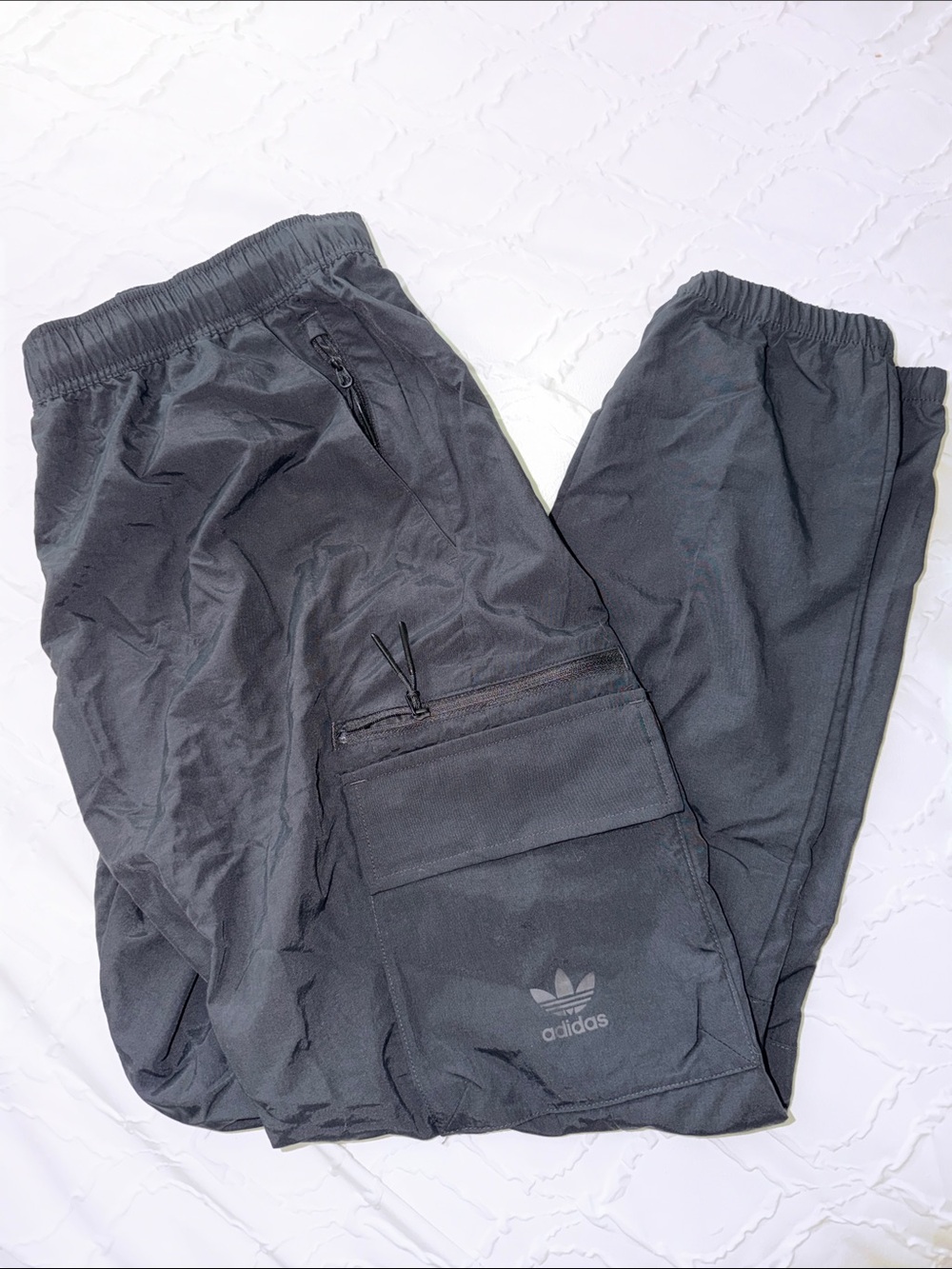 Adidas lightweight cargo jogger